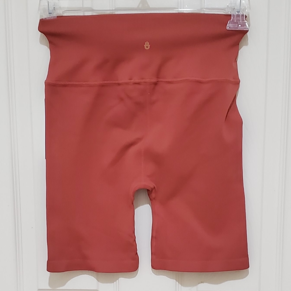 NWT Spiritual Ganster Burnt Orange Ribbed Biker Shorts Sz M/L - Picture 8 of 12
